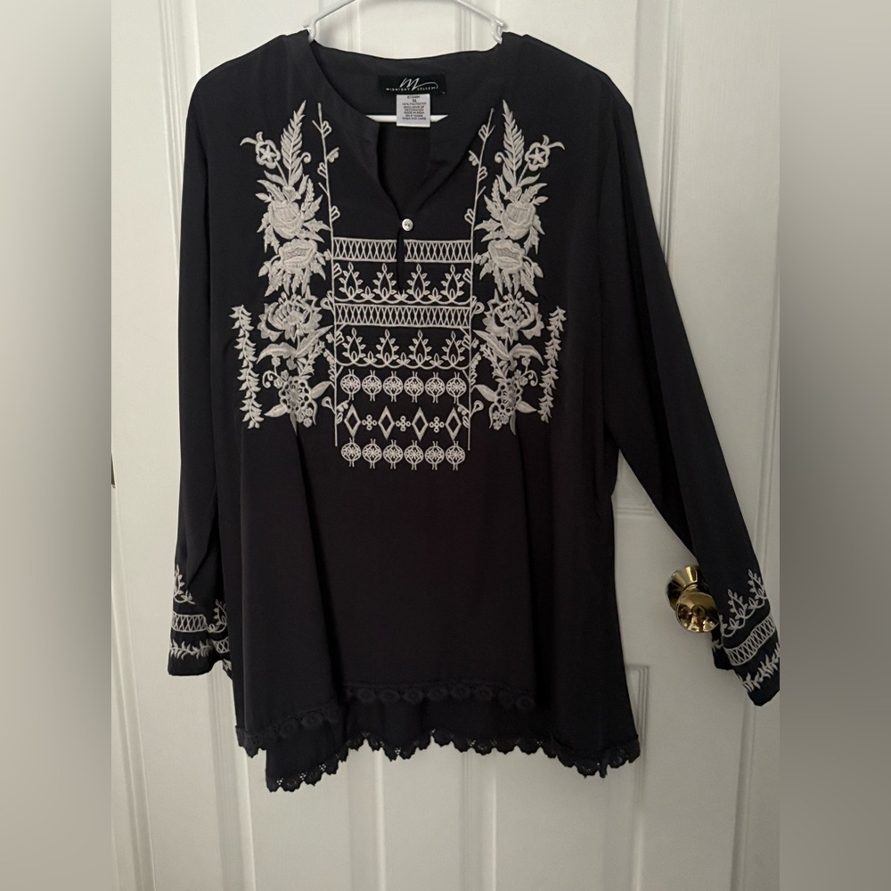 Midnight Velvet Charcoal and White Embroidered Blouse